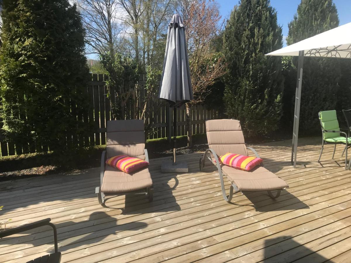 Skon Feriebolig Med Havudsigt I Naturskont Omrade Munkebo Exterior foto